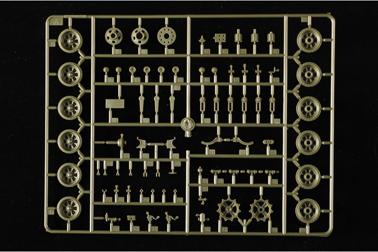 1:35 HobbyBoss 84589 PLA ZTZ-99B - Chinese Hoofdgevechtstank - Hbs84589 24 - HBS84589