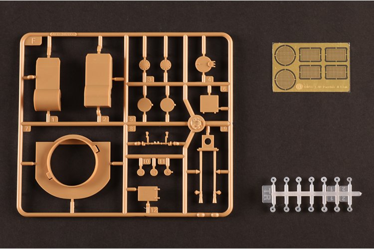 1:48 HobbyBoss 84832 Duitse Flakpanzer V Ausf. A &ndash; Luchtafweer Pantservoertuig - Tank - Hbs84832 11 - HBS84832