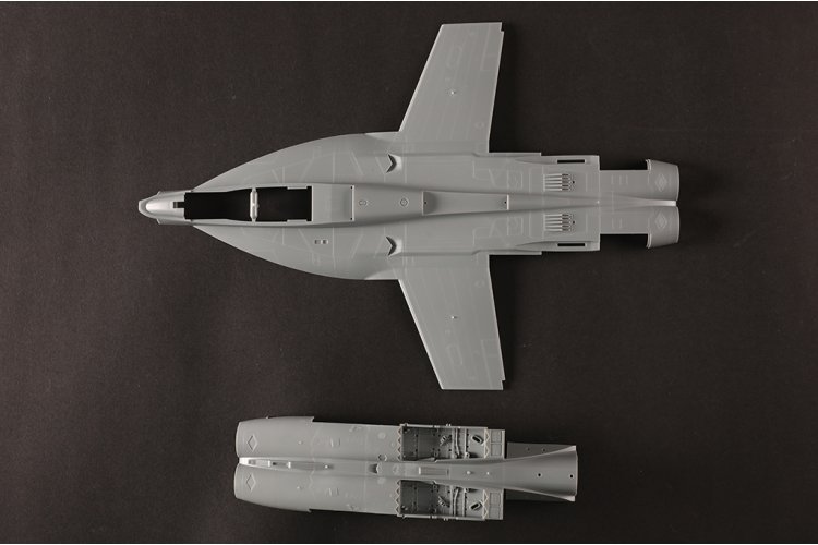 1:48 HobbyBoss 85819 Boeing F/A-18F Super Hornet VFC-12 - Amerikaanse Straaljager - Hbs85819 14 - HBS85819