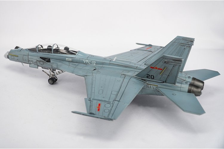 1:48 HobbyBoss 85819 Boeing F/A-18F Super Hornet VFC-12 - Amerikaanse Straaljager - Hbs85819 23 - HBS85819