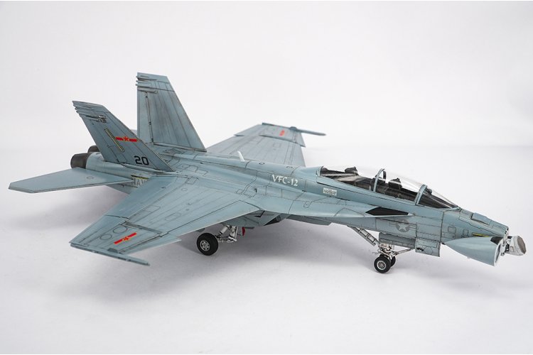 1:48 HobbyBoss 85819 Boeing F/A-18F Super Hornet VFC-12 - Amerikaanse Straaljager - Hbs85819 24 - HBS85819