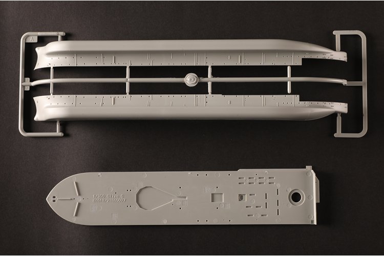 1:350 HobbyBoss 86519 HMS General Wolfe WWII &ndash; Lord Clive-klasse &ndash; Brits Monitor - Hbs86519 13 - HBS86519