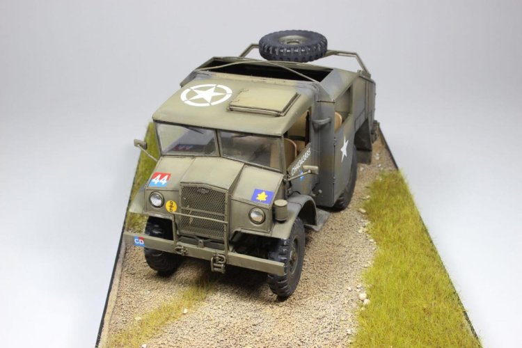 1:35 IBG Models 35044 Chevrolet Field Artillery Tractor (FAT-4) - Military Vehicle - Ibg35044 8 - IBG35044