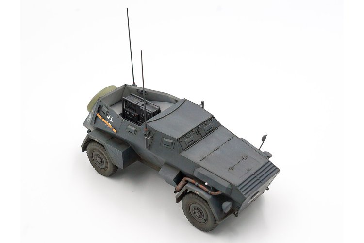 1:35 ICM 35110 Sd.Kfz. 247 Ausf.B, German Command Armoured Vehicle - Icm35110 4 - ICM35110