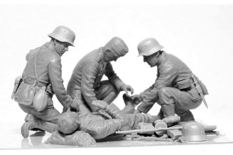 1:35 ICM 35620 WWII German Military Medical Personnel - Icm35620  - ICM35620