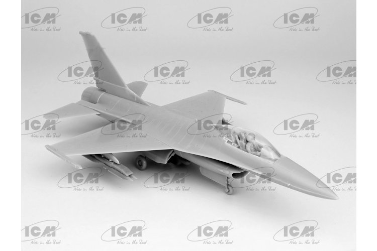 1:72 ICM 72146 General Dynamics F-16AM Fighting Falcon met GBU-39 Bommen - Oekra&iuml;ens Jachtvliegtuig - Icm72146 6 - ICM72146