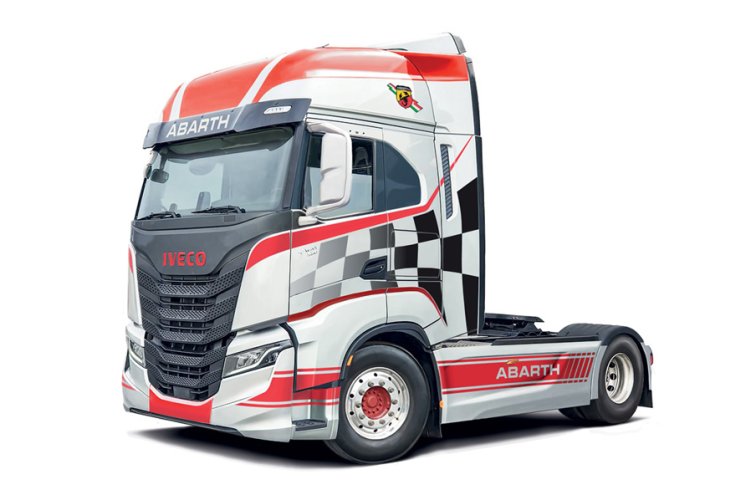1:24 Italeri 3976 Iveco S-Way Abarth - Italiaanse Vrachtwagen - Ita3976 2 - ITA3976
