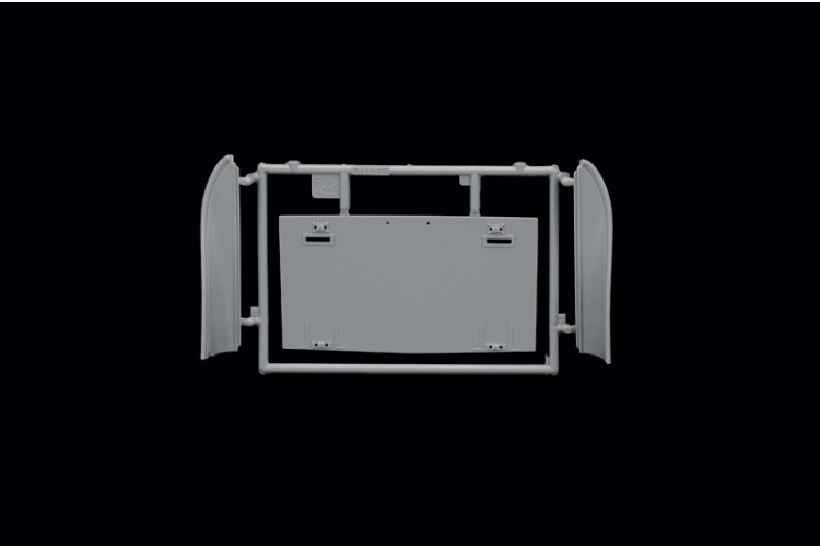 1:35 Italeri 5624 Vosper MTB 74 with Crew - Ita5624 19a - ITA5624