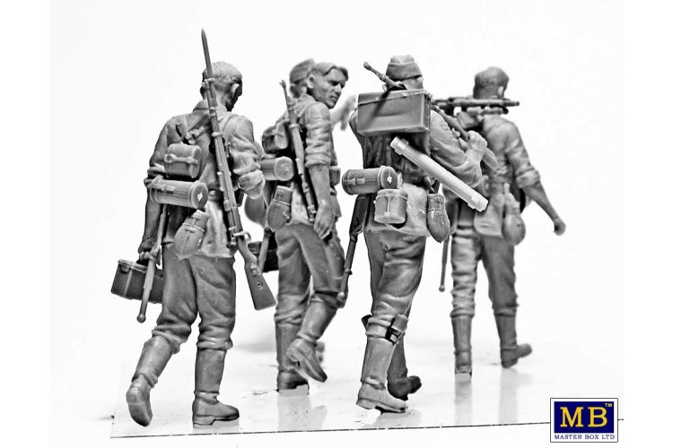 1:35 Master Box 35249 Hot Summer 1941 - Duitse Infanterie WWII - 5 Figuren - Masmb35249 4 - MASMB35249