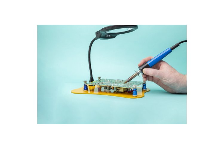 ModelCraft PCL2500 Magnetic Soldering & Work Station - Mcrpcl2500 3 - MCRPCL2500