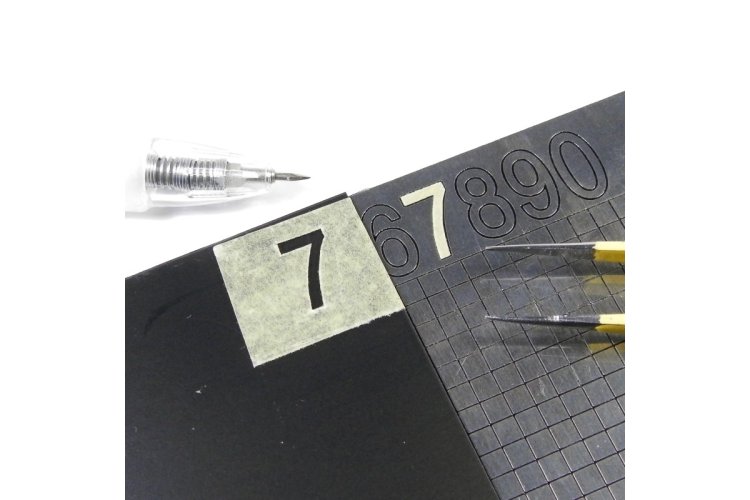 AMMO MIG 8677 Precision Knife Set - 1 Precision Hobby Knife + 4 Spare Blades with Rubber Caps - Mig8677 xs 4 - MIG8677-XS