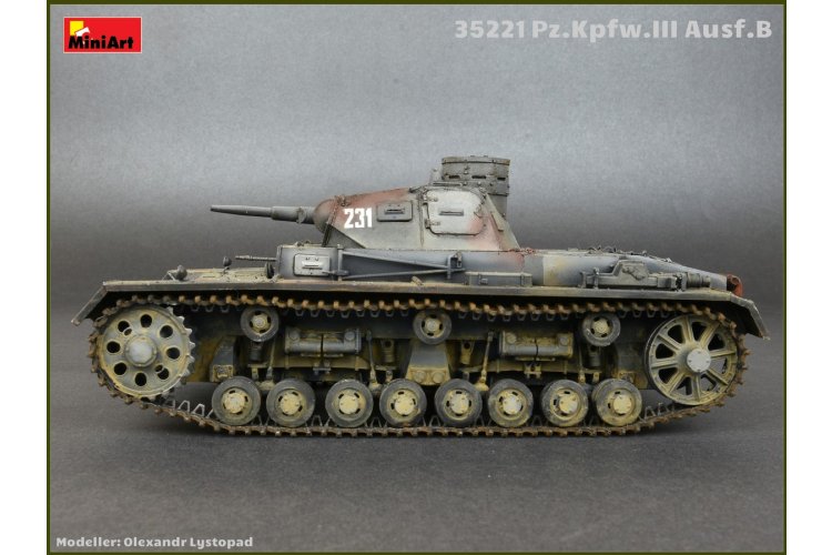 1:35 MiniArt 35221 Pz. Kpfw. III Ausf. B with Crew WWII - German Medium Tank with 5 Figures - Min35221 7 - MIN35221