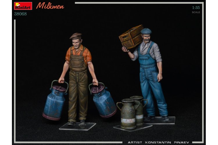 1:35 MiniArt 38068 Milk Men - 2 Figures and Milk Barrels - Min38068 photos 1 - MIN38068