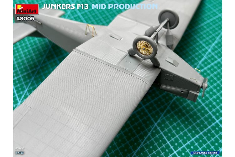 1:48 MiniArt 48005 Junkers F13. Middelste productie - Duitse, Poolse, Zwitserse dienst - Propeller Vliegtuig - Min48005 18 - MIN48005