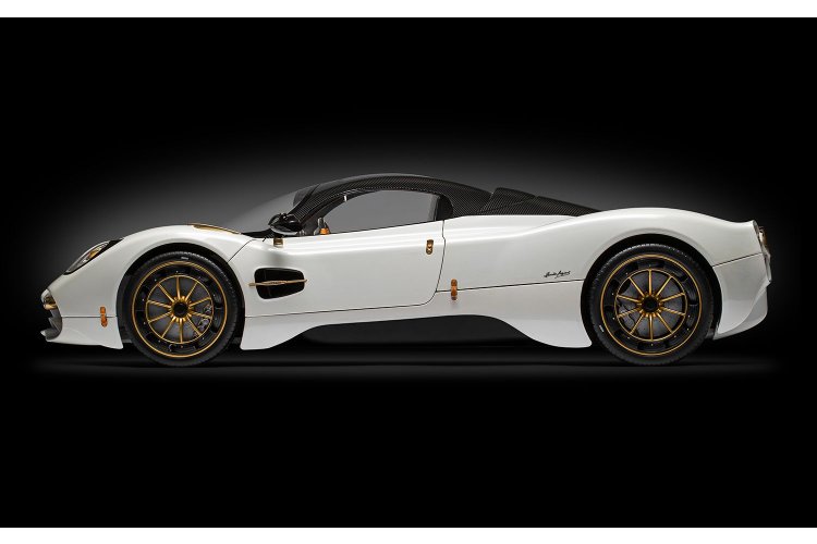 1:8 Pocher HK123 Pagani Utopia Coup&eacute; - Bianco Perla - Sport Auto - Pchk123 2 - PCHK123