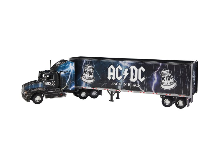 Revell 00172 AC/DC Tour Truck - Rev00172 smpw ac dc tour truck - REV00172