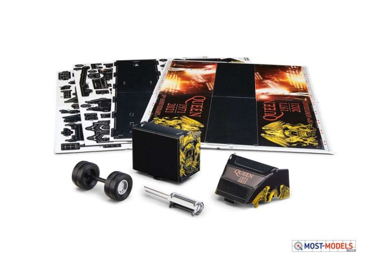 Revell 00230 QUEEN Tour Truck - 50th Anniversary - Rev00230 d01pw queen tour truck - REV00230