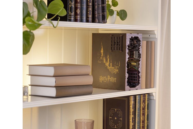 Revell 00530 Tiny Adventures - Harry Potter "Diagon Alley" - 18x11x23cm - Rev00530 24 - REV00530