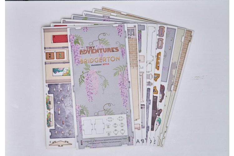 Revell 00543 Tiny Adventures &ndash; Bridgerton &ldquo;Into the Light&rdquo; &ndash; Book Nook with LED Lighting &ndash; 18x11x23cm - Rev00543 5 - REV00543