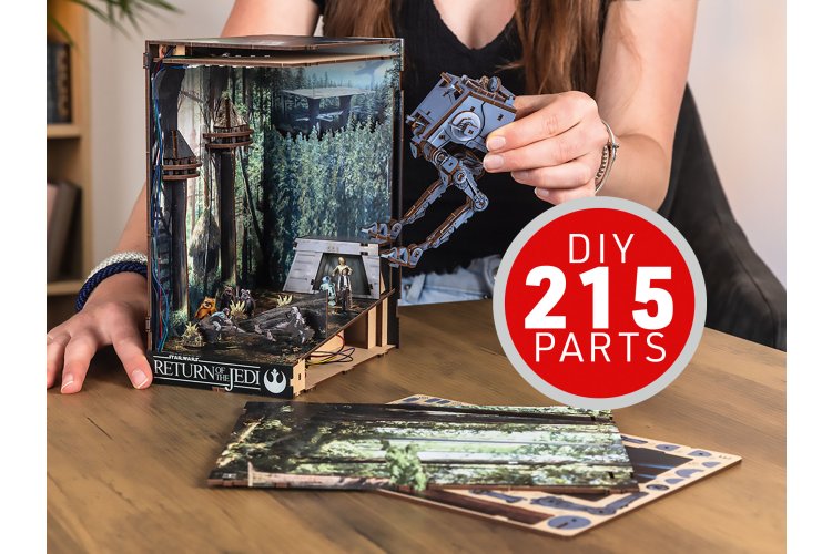 Revell 00546 Tiny Adventures - Star Wars - Battle of Endor - Book Nook with LED Lighting - 18x11x23cm - Rev00546 5 - REV00546