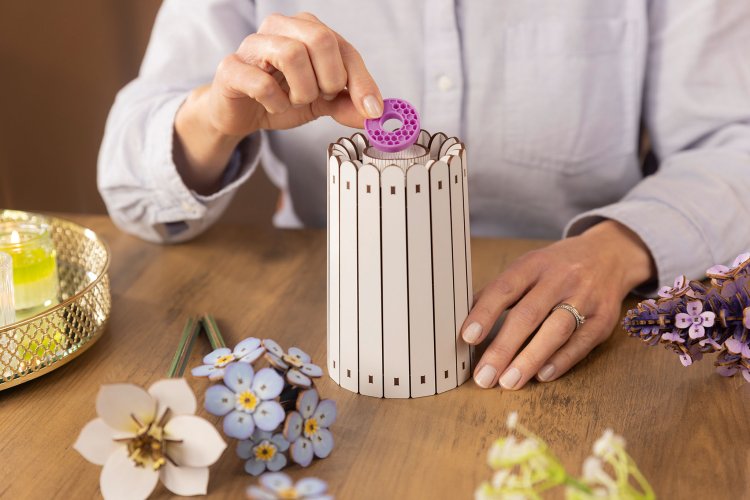 Revell 00630 Flowers - Bloemenfestival - Houten Bloemen met Vaas - Rev00630 7 - REV00630