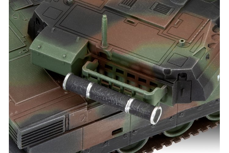 1:72 Revell 03341 Leclerc T5 Tank - Rev03341 leclerc t 5 04 - REV03341