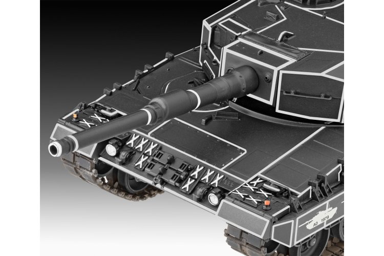 1:35 Revell 03368 Leopard 2A4 &ndash; 40th Anniversary &ndash; Special Decoration &ndash; German Tank - Rev03368 3a - REV03368