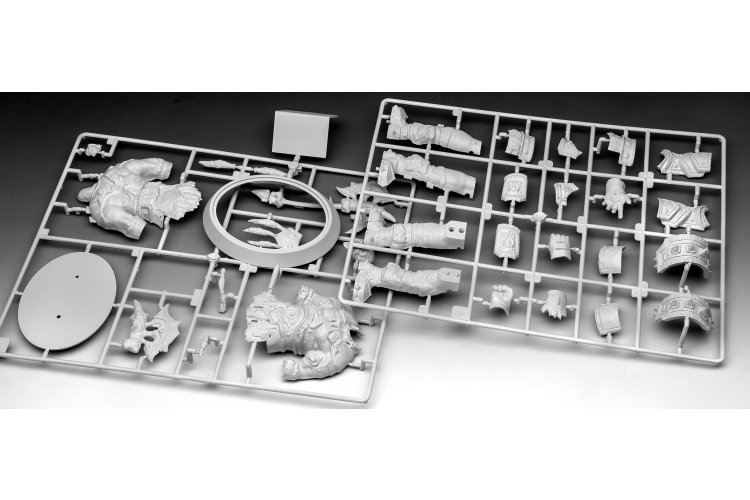 1:16 Revell 03516 The Orc Thrall &ndash; World of Warcraft &ndash; Figure &ndash; Gift Set - Rev03516 10 - REV03516