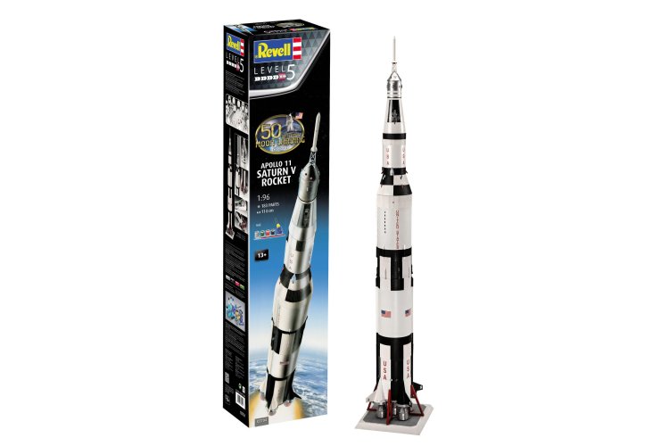1:96 Revell 03704 Apollo 11 Saturn V Rocket - Gift Set