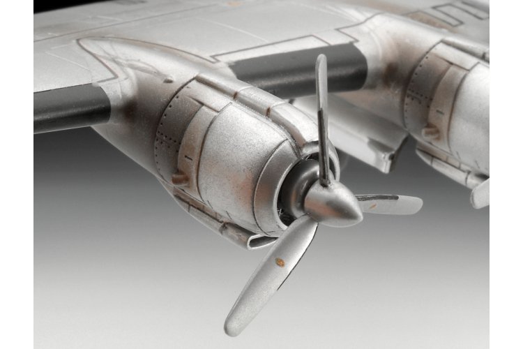 1:144 Revell 03745 Lockheed L.1049G Super Constellation - Lufthansa 100 - Duits Passagiersvliegtuig - Rev03745 5 - REV03745