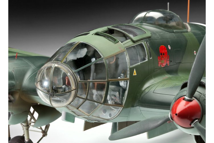 1:32 Revell 03755 Heinkel He 111 P-1 - German Medium Bomber - Rev03755 8 - REV03755