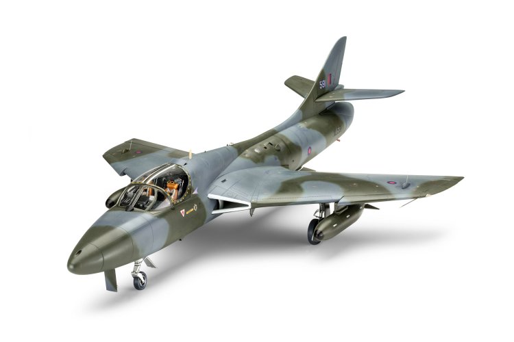 1:32 Revell 03786 Hawker Hunter T.7/T.7A - Brits Trainingsvliegtuig - Rev03786 2 - REV03786