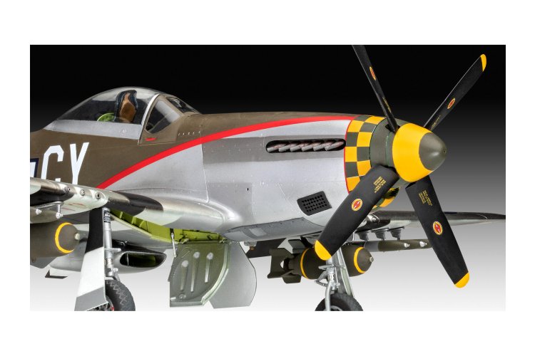 1:32 Revell 03838 P-51 D Mustang - late version - Rev03838 3 - REV03838