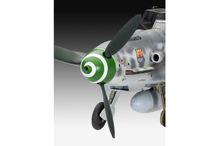 1:32 Revell 04665 Messerschmitt Bf109 G-6 Late & early version - Rev04665 3 - REV04665