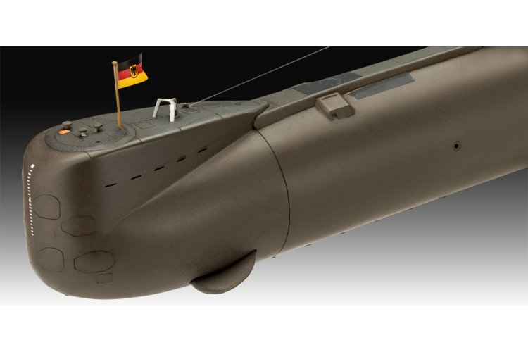 1:144 Revell 05186 &ndash; 70 Years Bundeswehr &ndash; 3 German Submarines &ndash; Exclusive Anniversary Edition - Rev05186 8 - REV05186