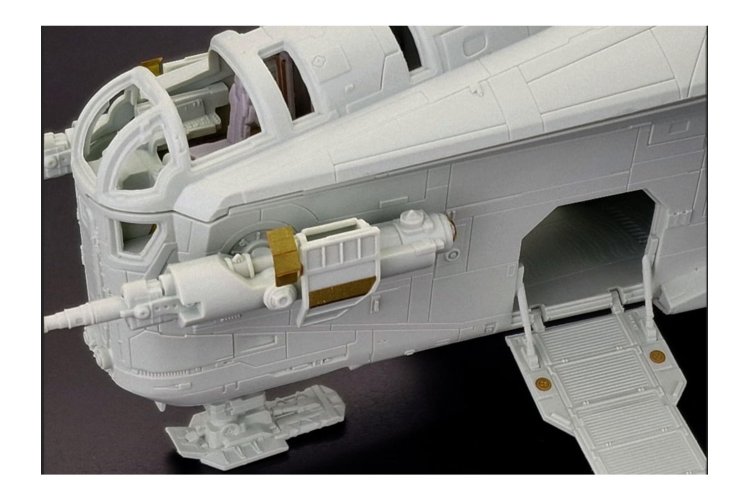 1:72 Revell 06788 Star Wars - The Mandalorian: The Razor Crest - Platinum Edition - Rev06788 the mandalorian razor crest platinum edition 04 - REV06788