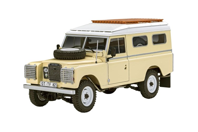 1:24 Revell 07056 Land Rover Series III LWB - Commercial Vehicle - Rev07056 land rover series iii lwb 109 commercial 02 - REV07056