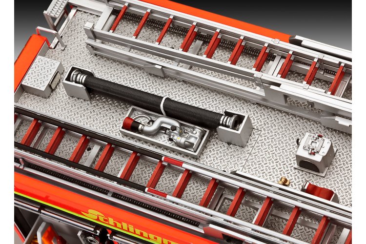 1:24 Revell 07404 Mercedes-Benz Atego 1529 AF Schlingmann LF20/16 - Fire Truck - Rev07404 3 - REV07404