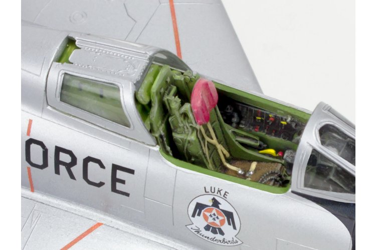 1:48 Revell 15996 F-84F Thunderstreak - Thunderbirds Plane - Rev15996 4 1 - REV15996