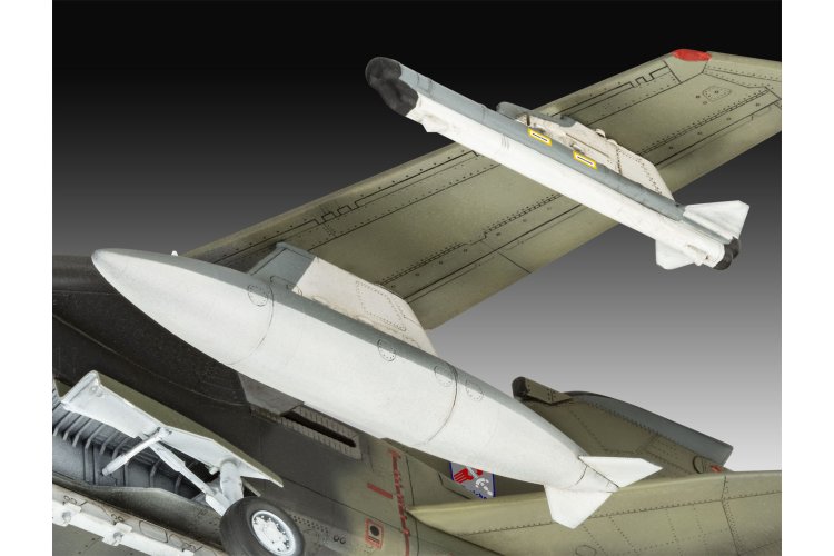1:72 Revell 63801 Tornado Twin-Pack - 50th Anniversary Panavia Tornado - 2 Jet Aircraft - Model Set - Rev63801 12 - REV63801