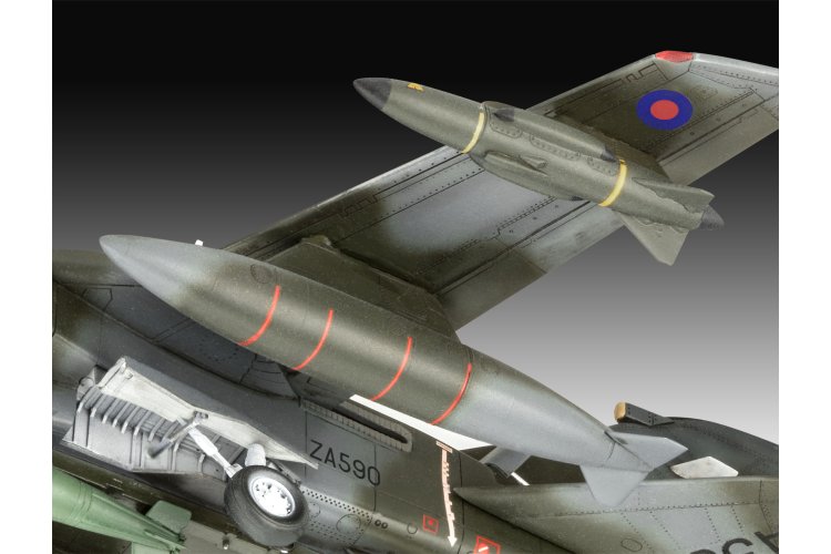 1:72 Revell 63801 Tornado Twin-Pack - 50th Anniversary Panavia Tornado - 2 Jet Aircraft - Model Set - Rev63801 6 - REV63801