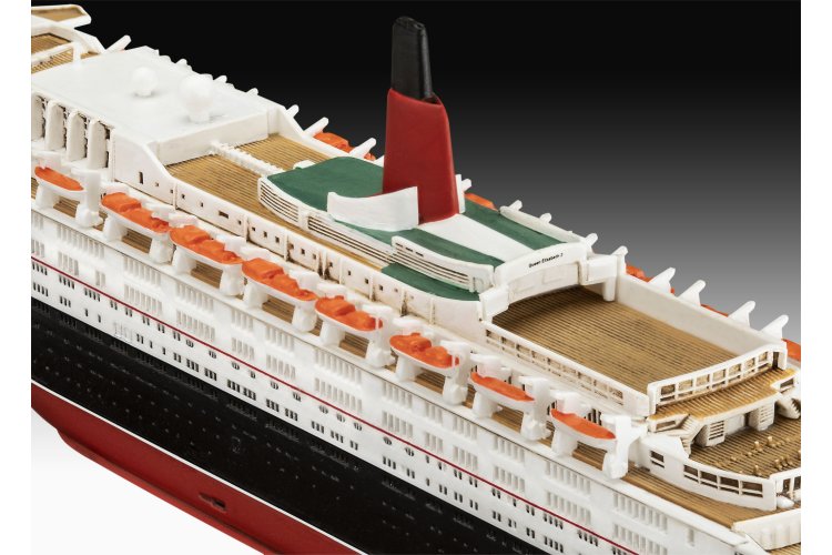 1:1200 Revell 65806 RMS Queen Elizabeth 2 - Ocean Liner - Model Set - Rev65806 13 - REV65806
