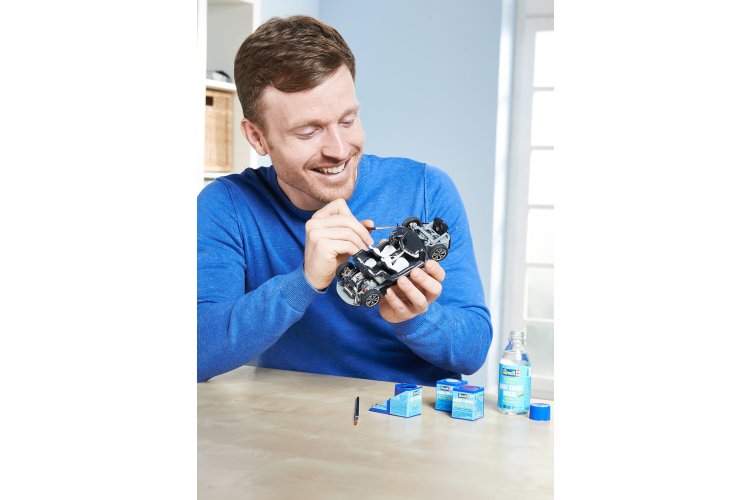 1:24 Revell 67008 BMW i8 - Model Set - Rev67008 13 - REV67008