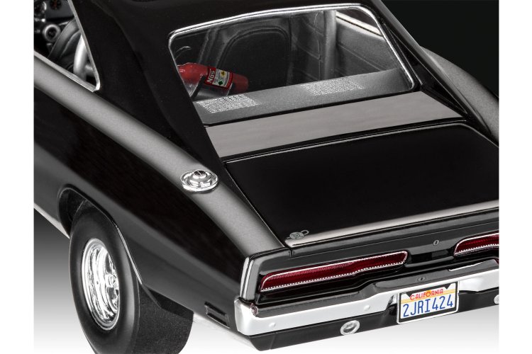 1:25 Revell 67693 Fast & Furious - Dominics 1970 Dodge Charger - Model Set - Rev67693 4 - REV67693