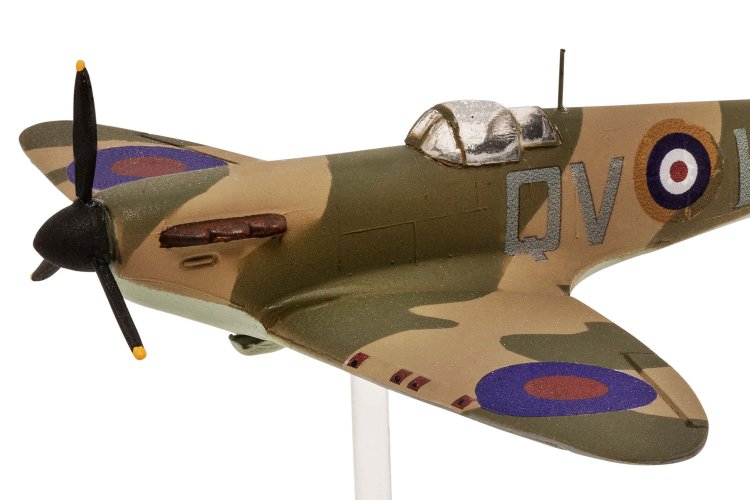 1:144 Revell 73771 Spitfire Mk.1a & Hurricane Mk.1 &ndash; WWII British Propeller Aircraft &ndash; Starter Kit - Rev73771 12 - REV73771