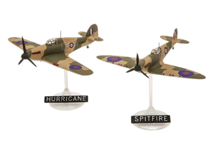 1:144 Revell 73771 Spitfire Mk.1a & Hurricane Mk.1 &ndash; WWII British Propeller Aircraft &ndash; Starter Kit - Rev73771 2 - REV73771