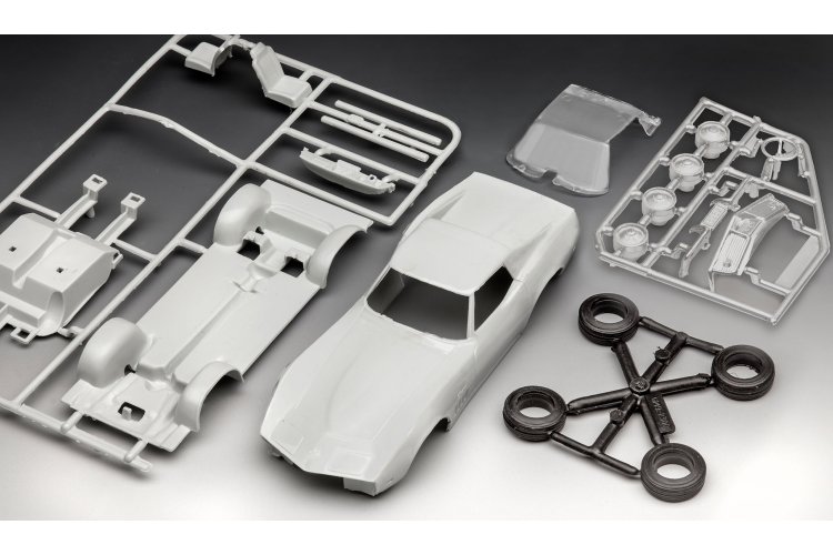 1:32 Revell 77684 Chevrolet Corvette C3 '69 &ndash; American Sports Car &ndash; Starter Kit - Rev77684 7 - REV77684