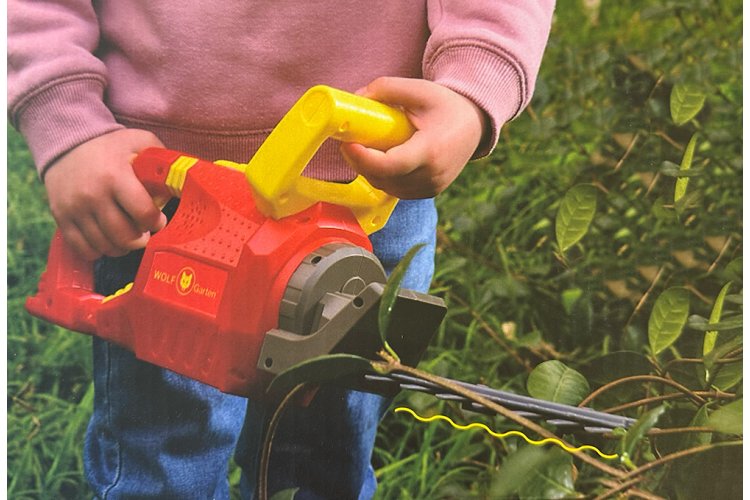 Wolf Garten Children's Toy - Battery Operated Hedge Trimmer - Rtb rp009 w 4 - RTB-RP009-W