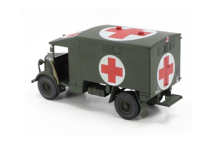 1:48 Tamiya 32605 British 2-ton 4x2 Ambulance - Austin K2/Y - Tam32605 en 05 - TAM32605