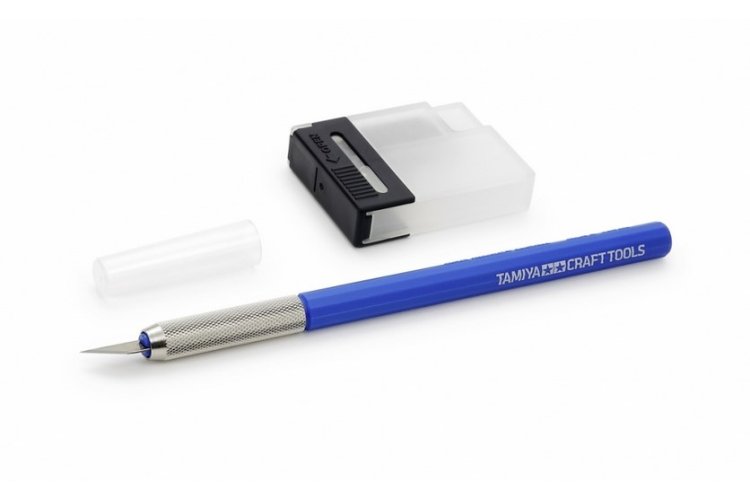 Tamiya 69943 Modelcraft Knife - Blue - Includes 25 Blades - Tam69943 1 - TAM69943-XS